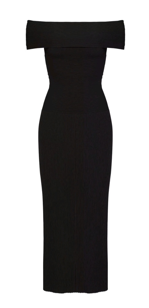 Elizabeth & james large off shoulder dress. 😍